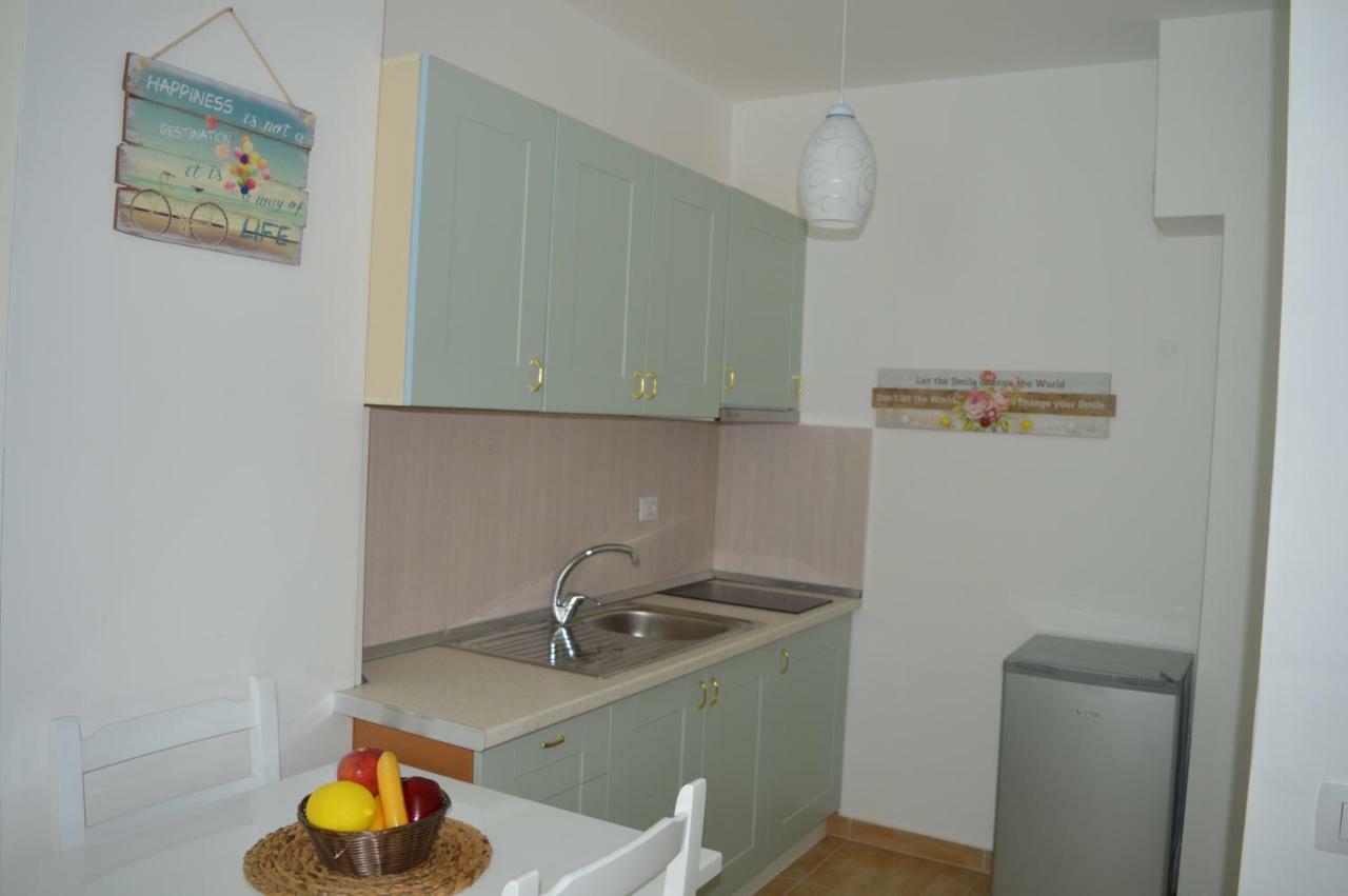 Apartment Bllaca Shëngjin 外观 照片